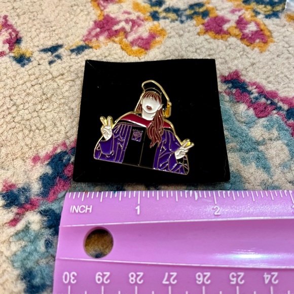 Dr. Taylor Alison Swift enamel pin - Picture 2 of 5